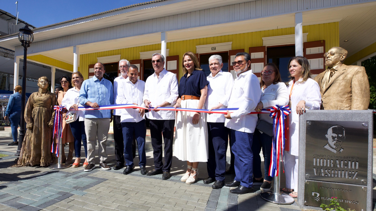 Presidente Abinader Inaugura Museo Horacio Vásquez En Tamboril