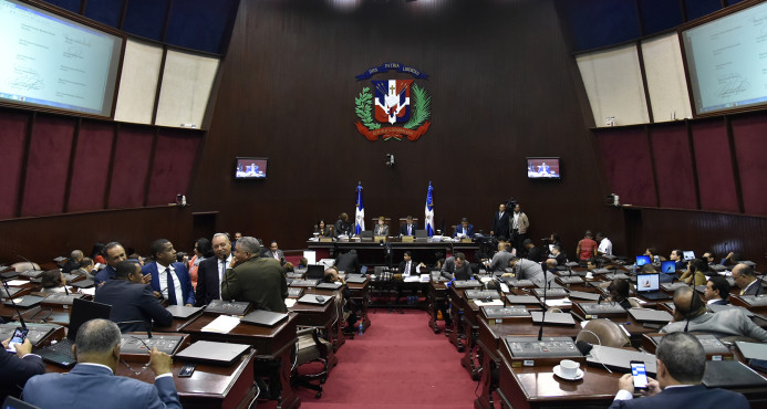 Reducción De Sesiones En Cámara De Diputados Retrasaría 32 Proyectos