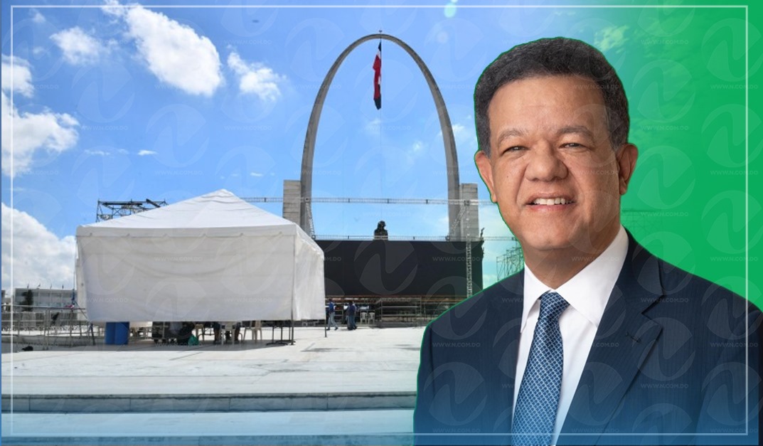 Plaza De La Bandera Se Convierte En Escenario Político De Oposición; Leonel Acude Hoy