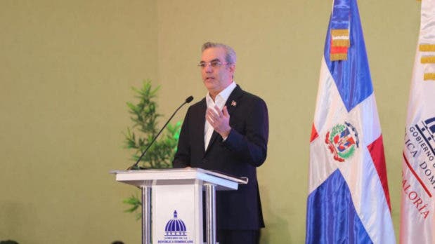 Presidente Abinader Asegura Apoyo Del Gobierno A Familias Afectadas Por Explosión En San Cristóbal