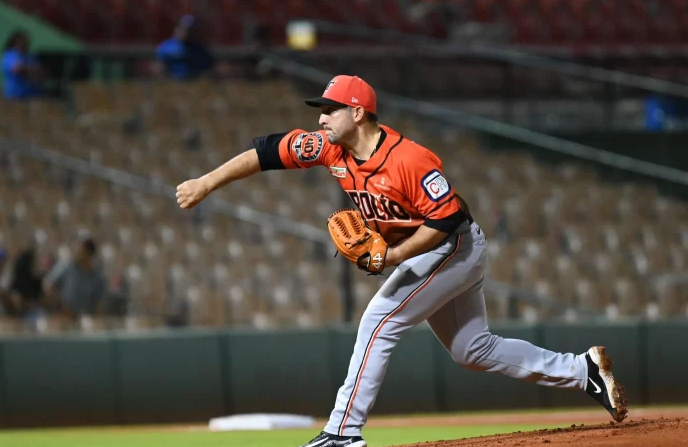 ¡licey No Coge Cabeza! Los Toros Le Dan Un Baño De Realidad En El Quisqueya