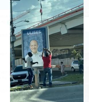 Denuncian Desaprensivos Destruyen Vallas De Candidato A La Alcaldía De Santiago Por Prm
