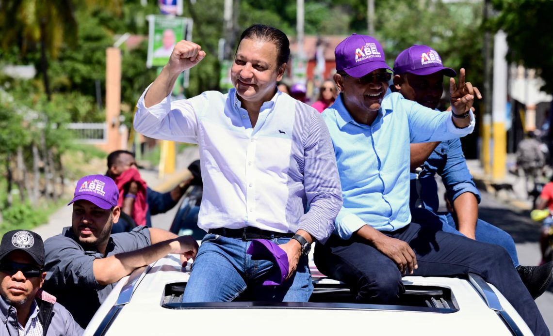 Abel Inicia Recorrido Por Sur Corto: Sdo, San Cristóbal, Peravia, Ocoa Y Azua