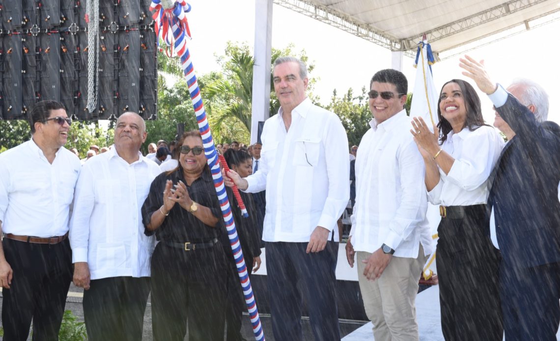 Gobierno Entrega Primera Fase De Rehabilitación Del Acueducto Barrera De Salinidad