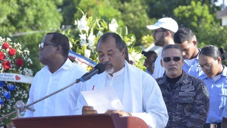 Sacerdote Implora Para Que Le Pongan Fin Al Conflicto Afecta Comercio Binacional