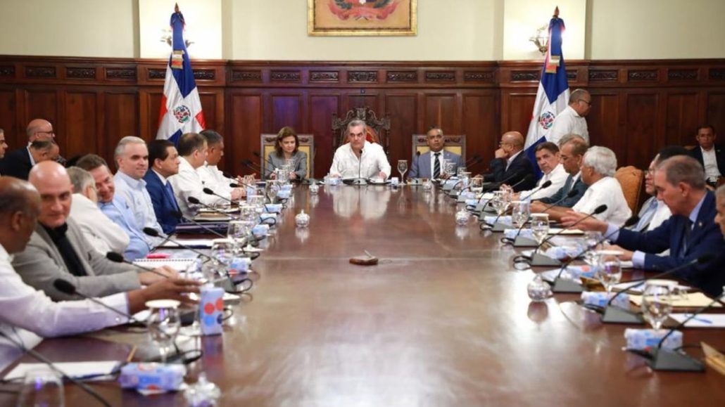 Abinader Reitera A Funcionarios Que Se Abstengan De Usar Dinero Del Estado En Campaña Electoral