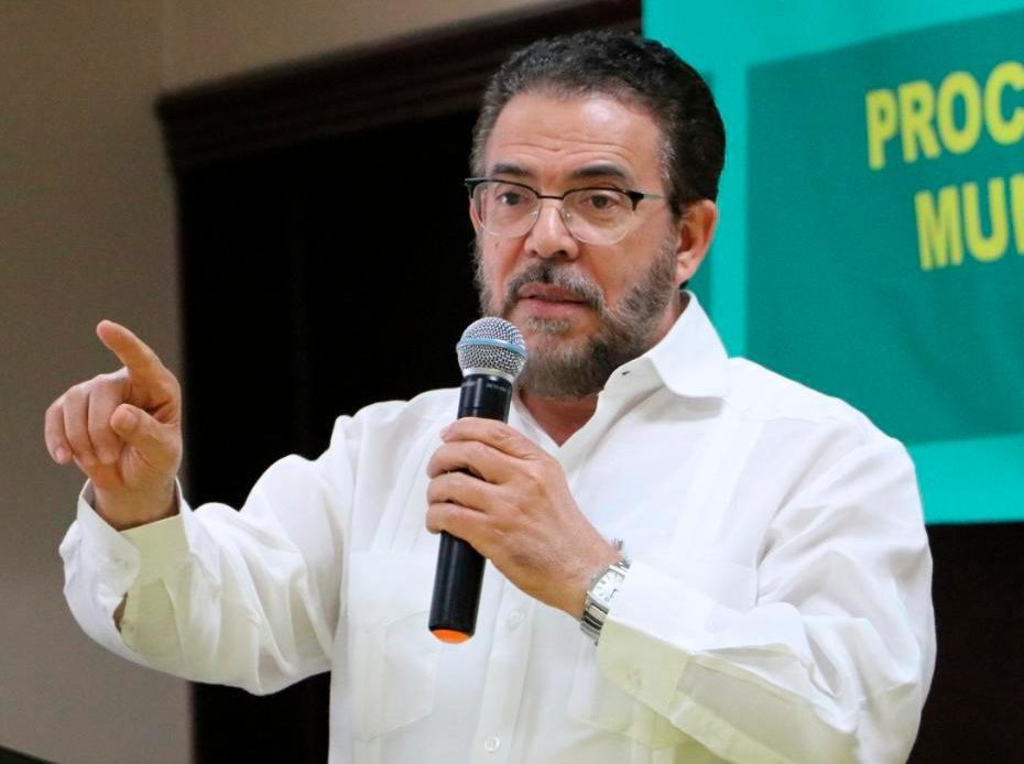Guillermo Moreno Asegura No Le Ha Puesto “pistola En La Cabeza” Al Prm Por Cargos Congresuales