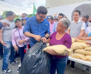 Arroz Por Plástico: Dío Astacio Implementa Plan Para Impulsar Educación Sobre El Reciclaje