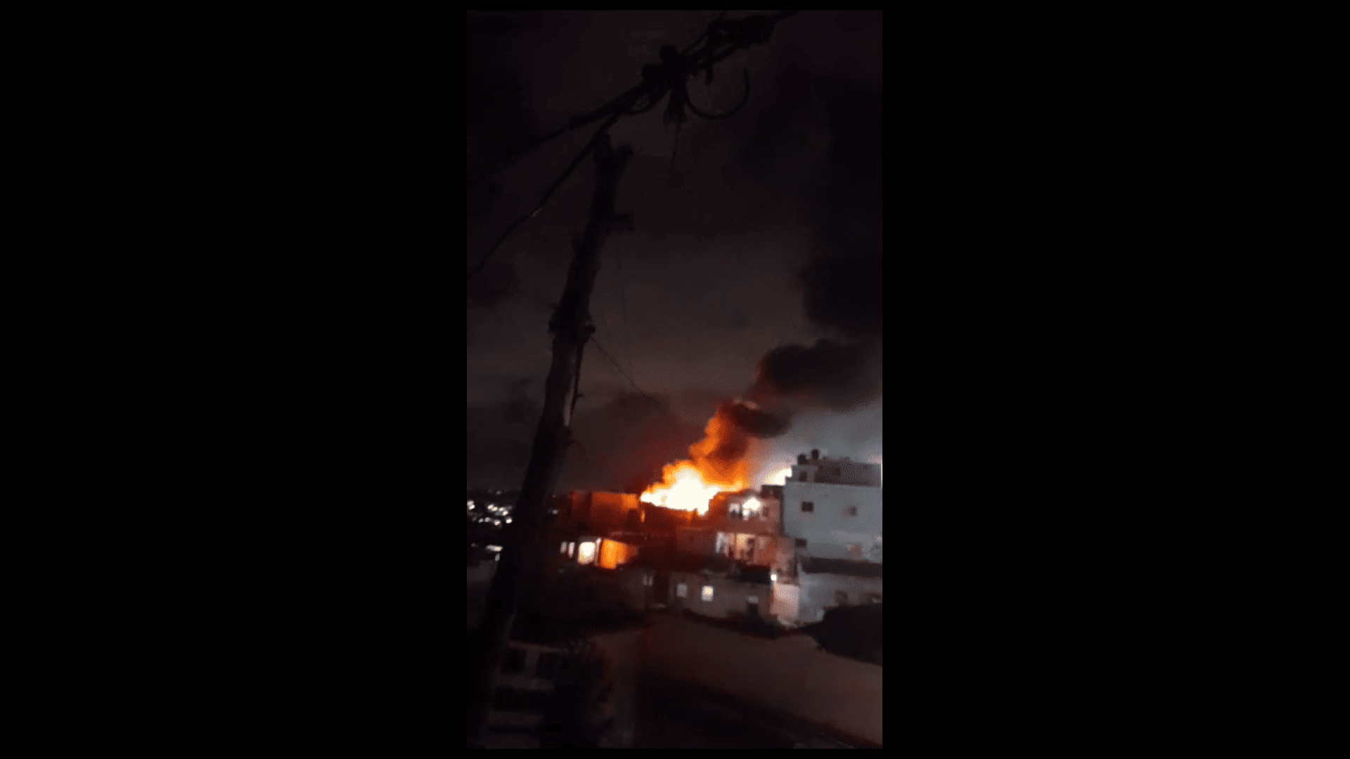 Queman Dos Viviendas En La 42 De Capotillo En Represalia Por Muerte De "Óscar"