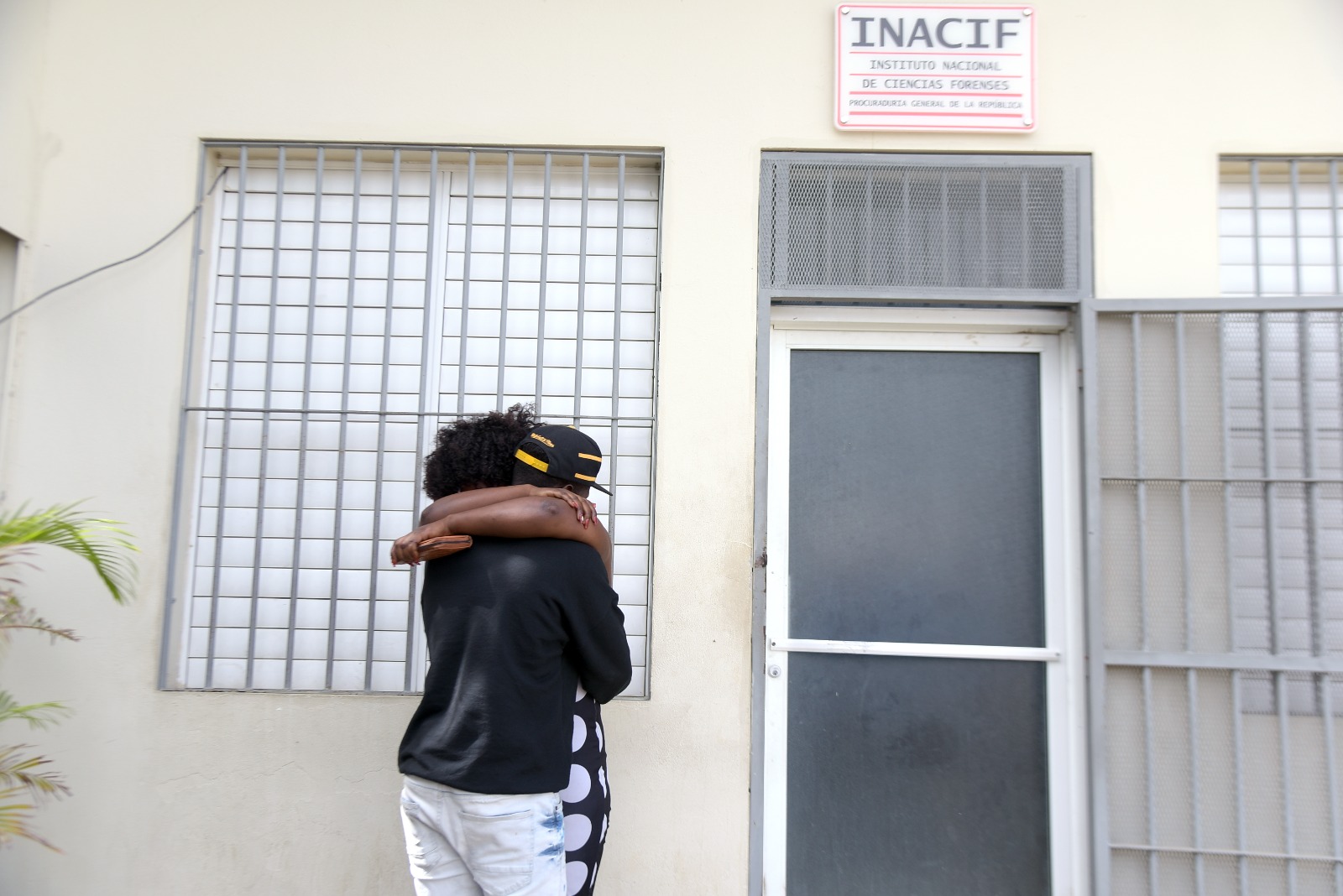 Permanecen En Inacif 10 De Los 13 Cuerpos De Haitianos Indocumentados Fallecidos En Accidente