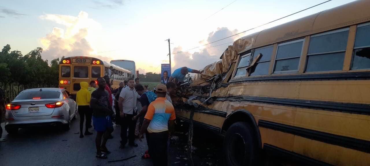 Al Menos 4 Muertos Y 17 Heridos Durante Accidente En Higüey