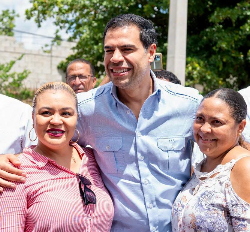 Roberto Ángel Afirma Luis Abinader Combate Exclusión Social Y Pobreza En Monte Plata Y Todo El País