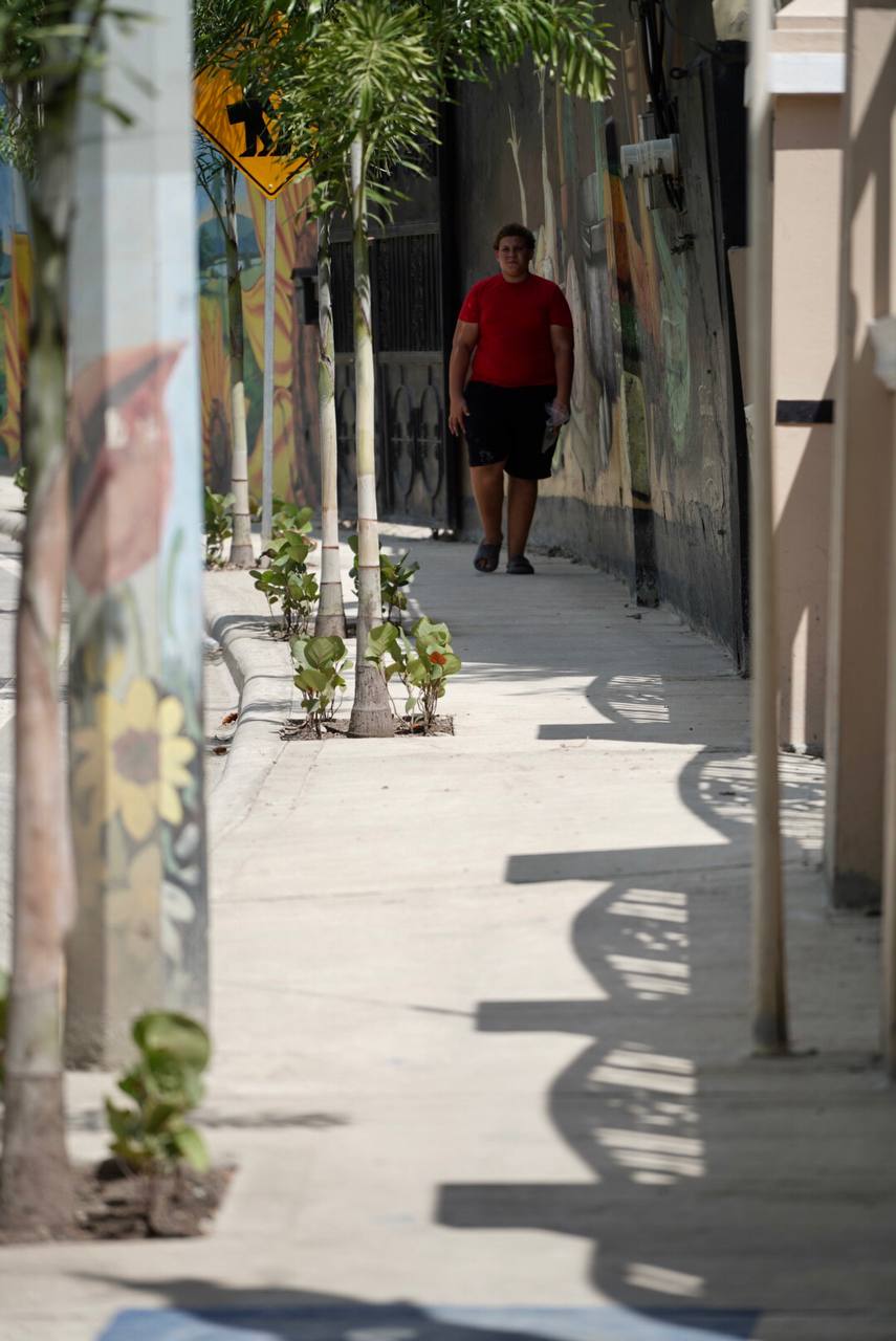 Lmd Eroga Más De Rd$2,500 Millones Del Programa De Apoyo A Gobiernos Locales Para Aceras Y Contenes