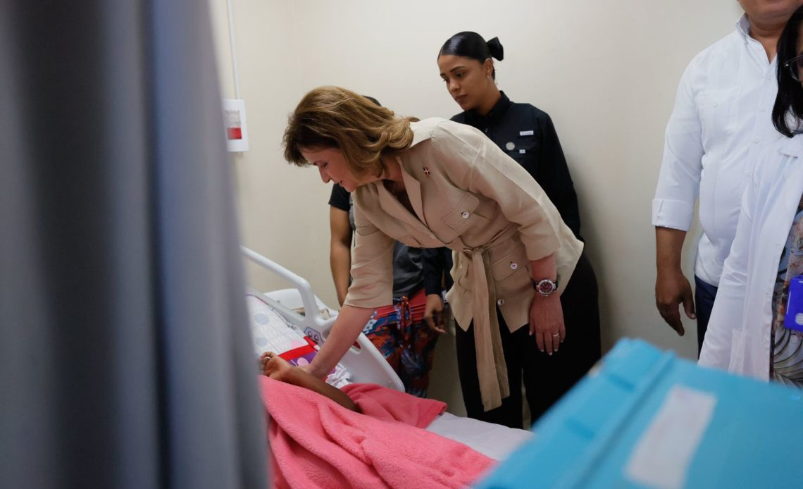 Vicepresidenta Pide A Clínicas Privadas Que Atiendan A Los Pacientes Con Dengue