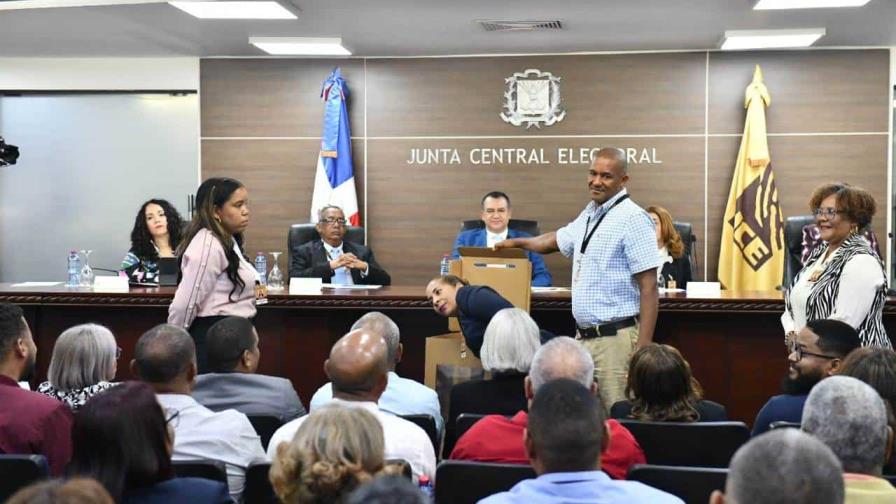 Jce Realiza Procedimiento De Desempate En El Nivel De Regidores De Las Primarias Del Prm