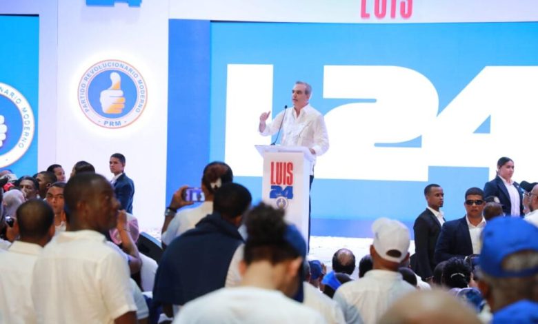 Abinader Comienza Su Campaña Con Fuertes Ataques A La Oposición