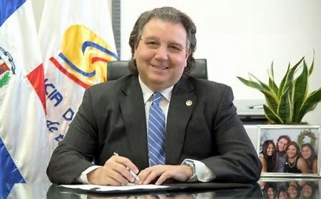 El Superintendente De Electricidad Renuncia A Su Cargo, Tras Escandalo Por Aumento Salarial