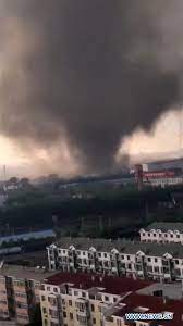 Un Tornado Deja Dos Muertos Y 15 Heridos En El Este De China