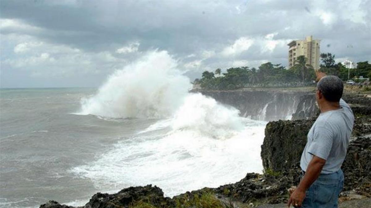 Oleaje Peligroso En La Costa Norte Por Efectos Indirectos Del Huracán Lee