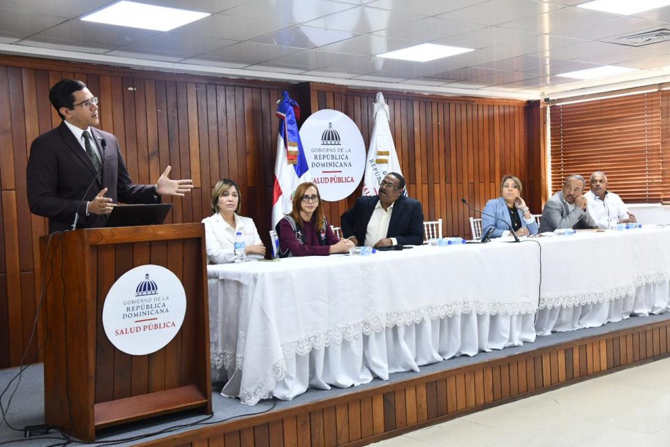 Rd Gestiona Compra Vacunas De Dengue