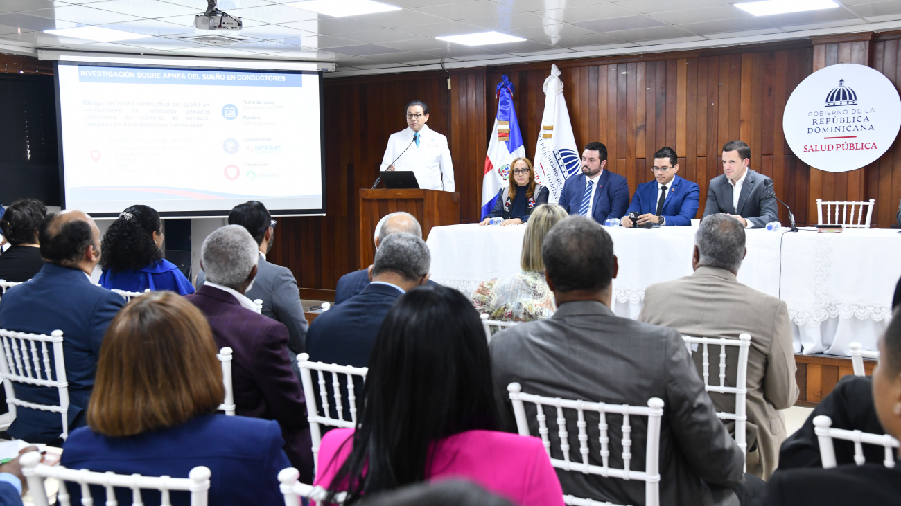 Msp Iniciará Investigación Sobre El Riesgo De Apnea Obstructiva Del Sueño En Conductores De Vehículos Pesados En Rd