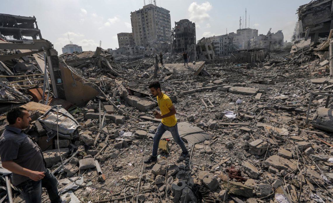 Israel Dice Que Mantendrá Cortes De Electricidad Y Agua En Gaza Hasta Que Hamas Libere A Rehenes