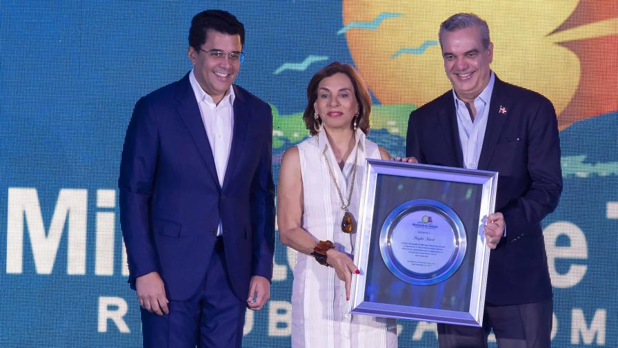 El Gobierno Inicia Cuenta Regresiva Hacia Los 10 Millones De Turistas Para Diciembre