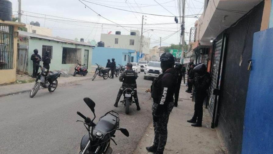 Policías Matan Individuo En "intercambio De Disparos" En Los Guaricanos