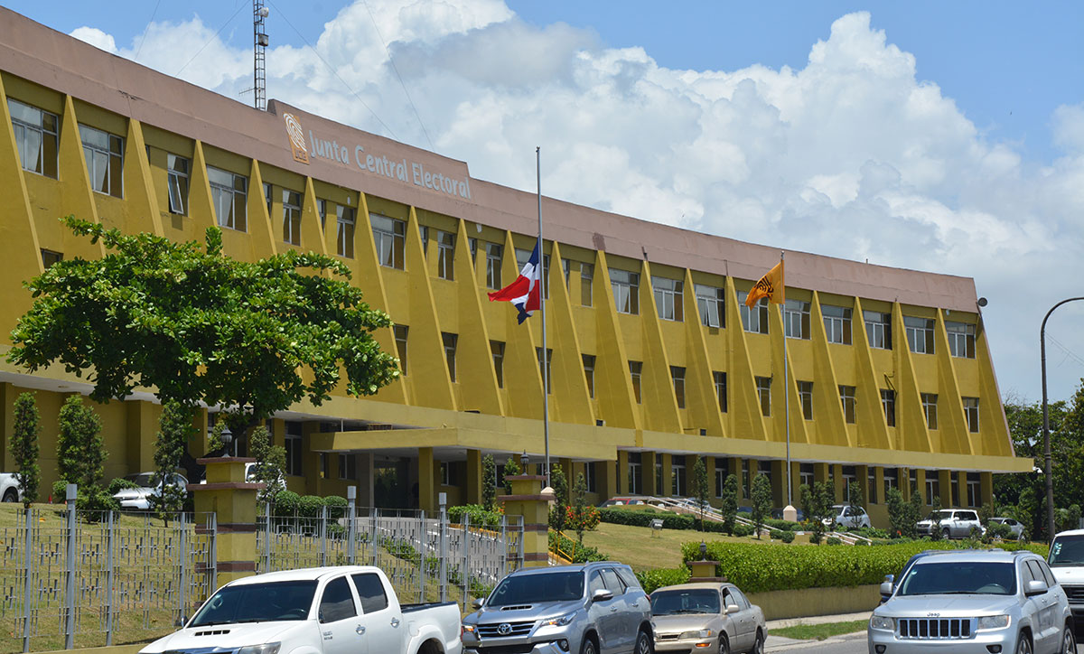 Jce Cambia Orden De La Boleta Electoral