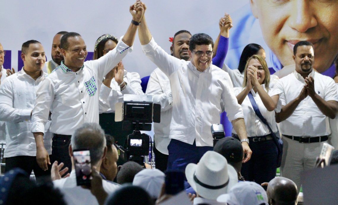 Dío Astacio Recibe Respaldo Del Partido País Posible Para Alcaldía Sde