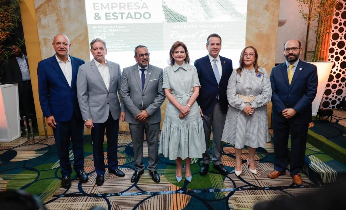 Empresas Familiares En Rd Aportan Alrededor Del 27% Al Pib, Dice Vicepresidenta Raquel Peña