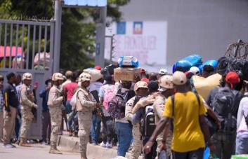 Haitianos Dicen Regresan A Su País Por Temor A Ser Repatriados