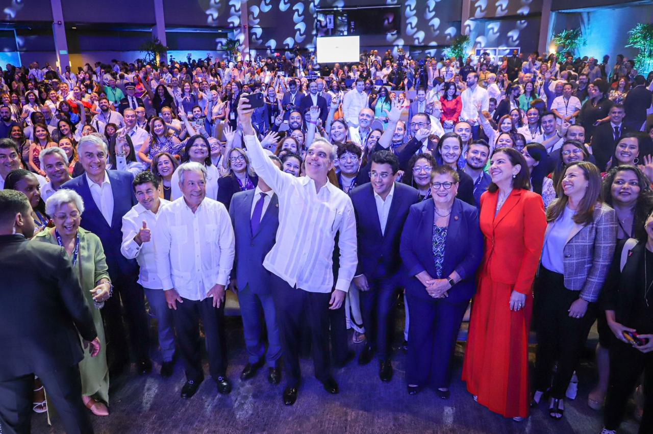 Políticos Van Este Fin De Semana A La Romana, San Pedro De Macorís, Santiago Y El Dn