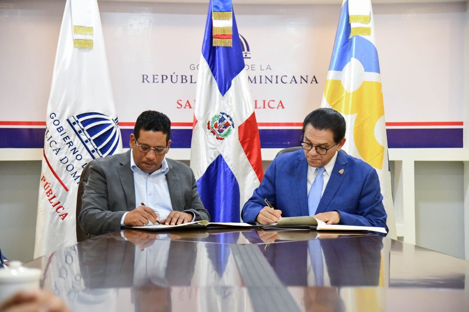 Msp Y Contrataciones Públicas Firman Acuerdo Para Asegurar La Calidad De Los Productos Adquiridos Por El Estado Dominicano