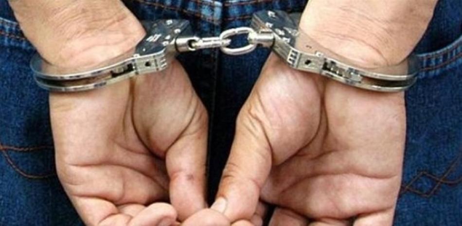 Apresan Hombre Que Supuestamente Robaba En Residencias Y Negocios En La Vega