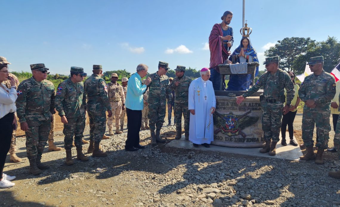 Mide Inaugura Monumento A La Virgen De La Altagracia En La Frontera