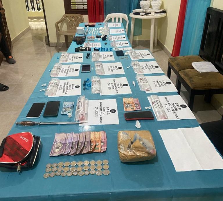 Dncd Ocupa Mas De Mil Gramos De Cocaína, Marihuana Y Crack En Barahona