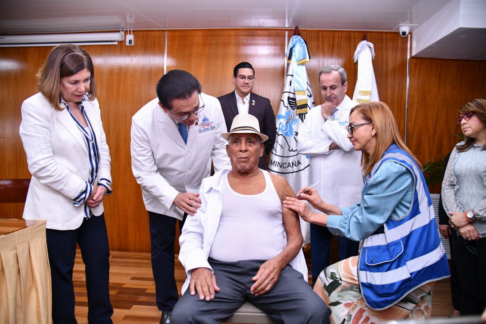 Salud Inicia Primera “jornada De Vacunación Contra Neumococo” Dirigida A Personas Diabéticas